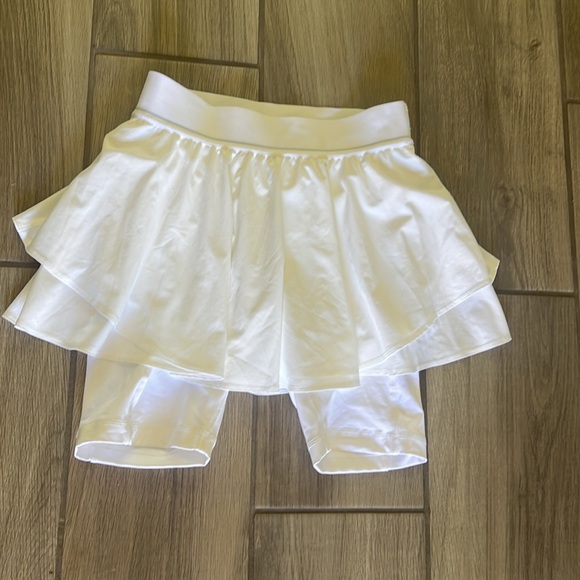 Lululemon Court Rival High-Rise Skirt W/Extended Liner in White Size 6 - Picture 6 of 7